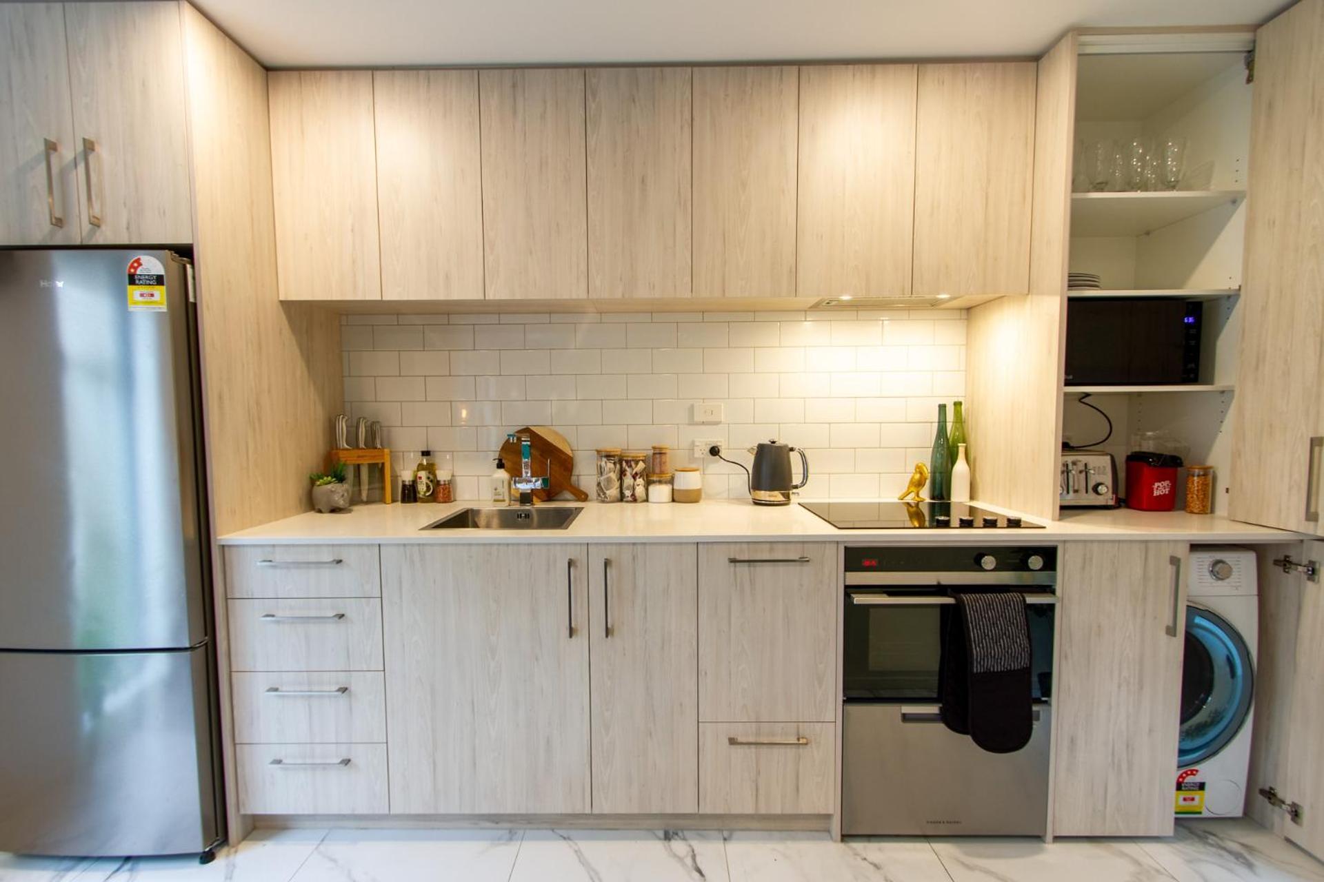 Gorgeous In Green - 2 Bed Central Oasis W/King Bed ไครสต์เชิร์ช ภายนอก รูปภาพ